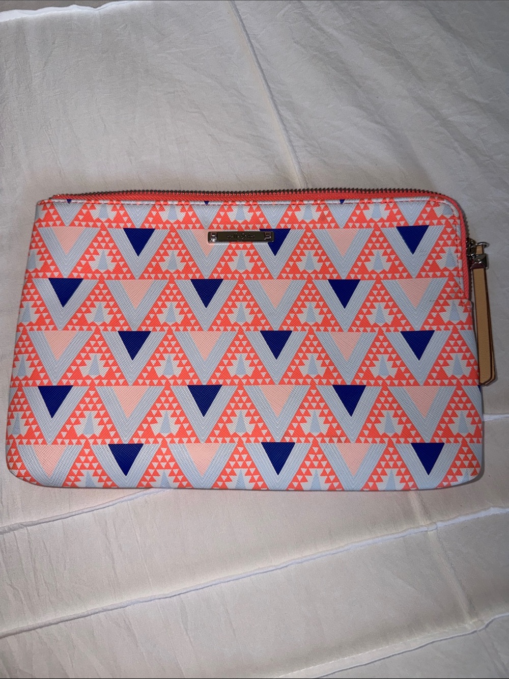 Stella & Dot Coral and Navy Geometric Zip Clutch